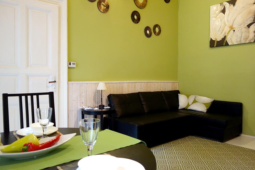 Vivid Rozsa Apartment ブダペスト エクステリア 写真